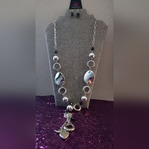 Elegant Silver Necklace with Black Accents